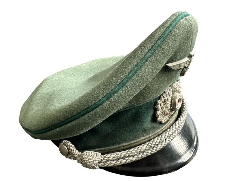 Wehrmacht ( Heer ) Administrative Officers Visor Cap