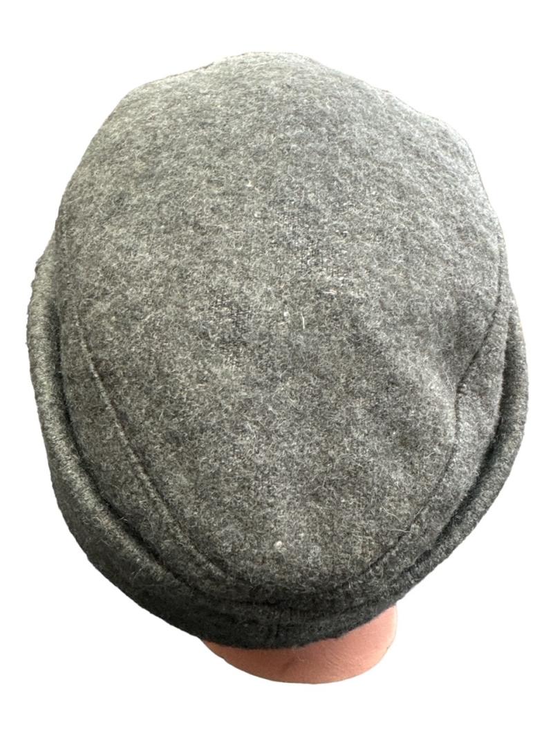 Waffen SS M43 fieldcap, Trapezoid insignia