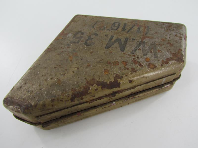 Wehrmacht Artillery Protractor W.M.35 in Original Box