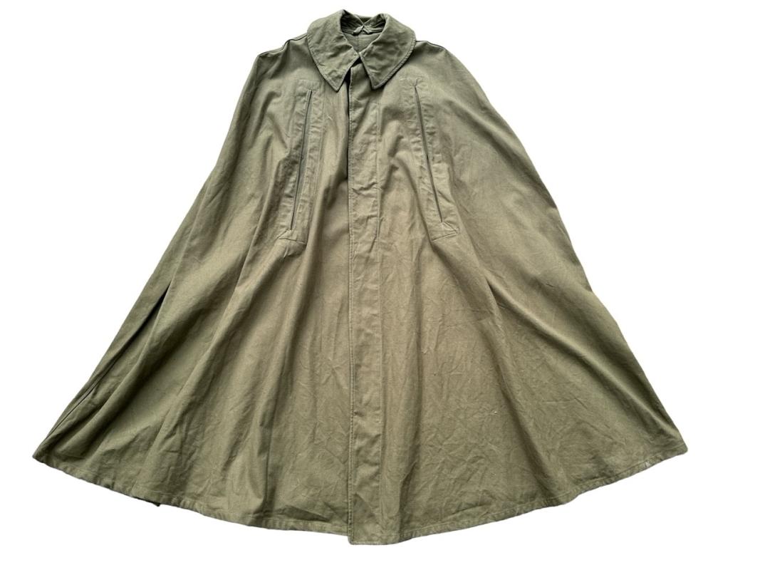 Nachrichtenhelferin ( also WH Officers ) Cape....Mint