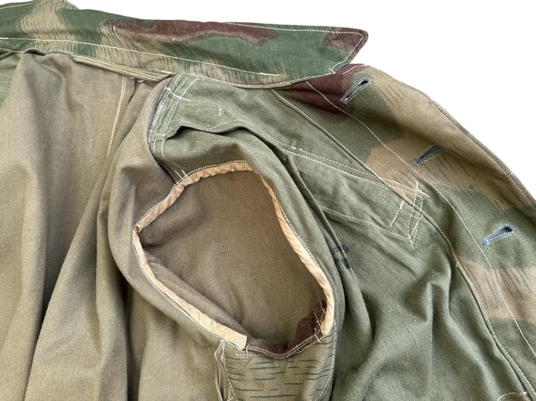 M42 Fallschirmjäger 'Knochensack' smock in Sumpftarn44 camouflage...Mint