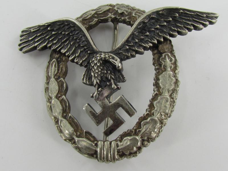 Cased Luftwaffe Pilots Badge - 'Assmann'
