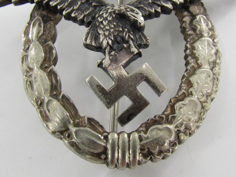 Cased Luftwaffe Pilots Badge - 'Assmann'