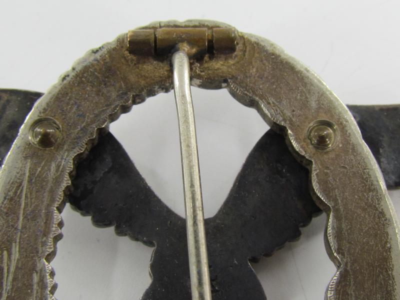 Cased Luftwaffe Pilots Badge - 'Assmann'