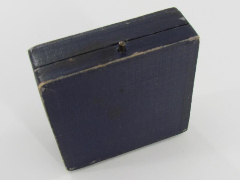 Cased Luftwaffe Pilots Badge - 'Assmann'