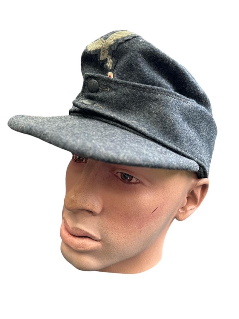 Luftwaffe M43 field cap ‘Einheitsfeldmütze’ with RBNr. 1944