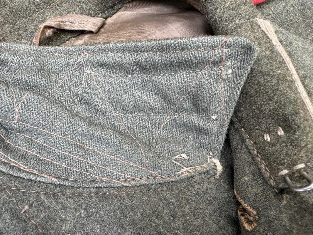 Wehrmacht Heer M43 Artillery combat tunic, untouched