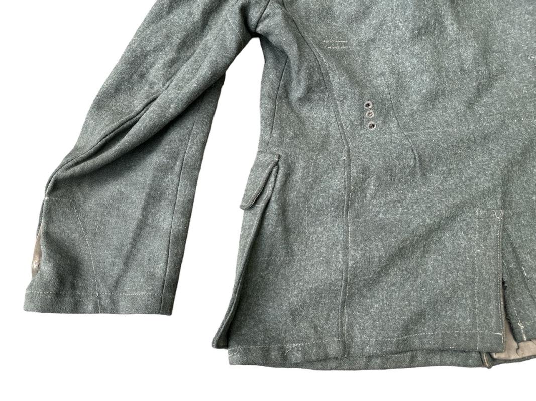 Wehrmacht Heer M43 Artillery combat tunic, untouched