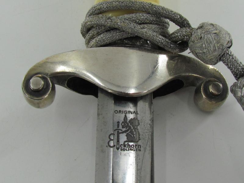 Wehrmacht Heer Army Dagger by Eickhorn-Solingen with Porte Pé