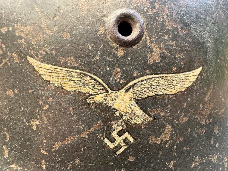 Wehrmacht Luftwaffe M40 Single Decal Helmet ET64