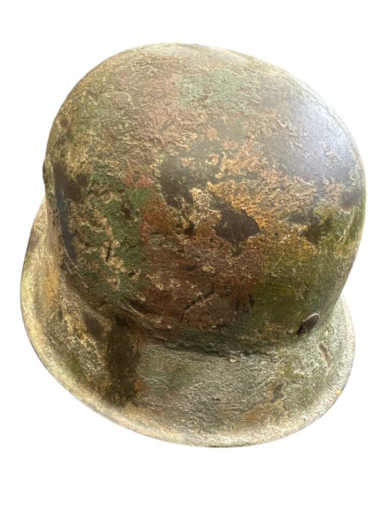 WH/SS M42 Helmet in Rough 4 Tone Camouflage Paint
