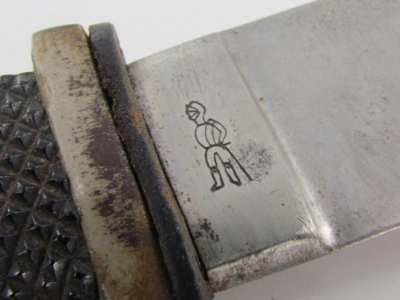 Hitler Youth Knife by RZM M7/51 ( Anton Wingen ) 1939