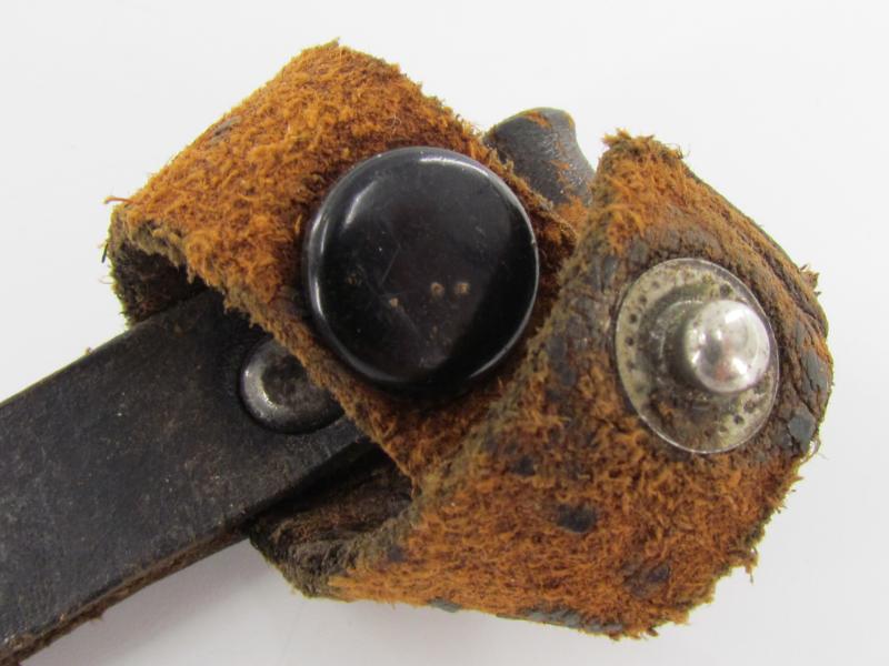 Hitler Youth Knife by RZM M7/51 ( Anton Wingen ) 1939