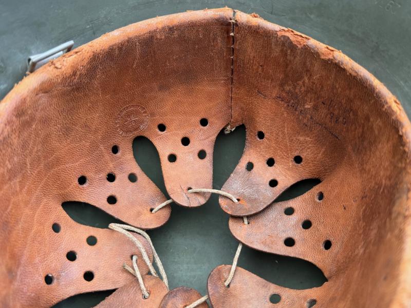 Wehrmacht Apple Green helmet ET62 , early Liner