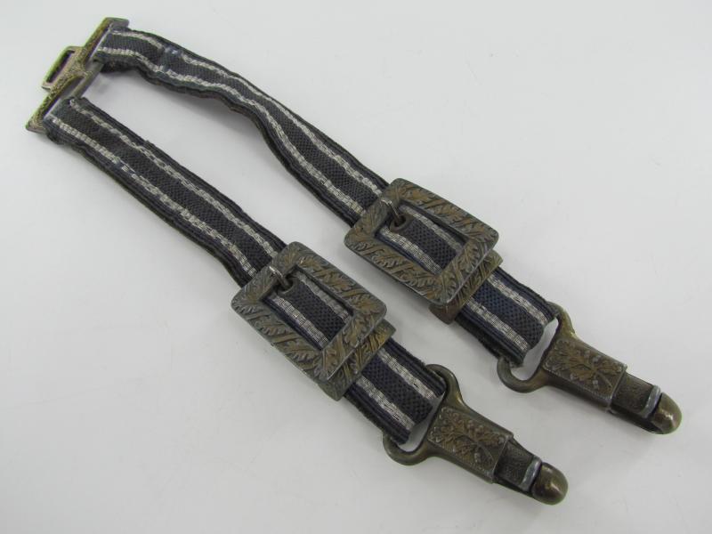 Luftwaffe officer dagger hangers by U.E.10 RZM