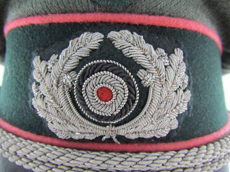 Wehrmacht (Heer) officer Panzer visor cap by Erel