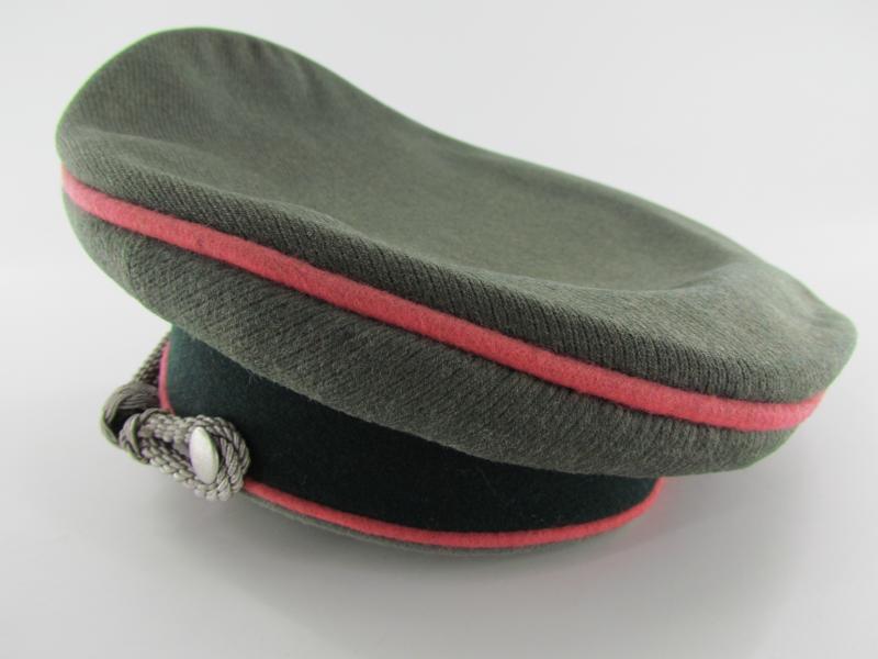 Wehrmacht (Heer) officer Panzer visor cap by Erel
