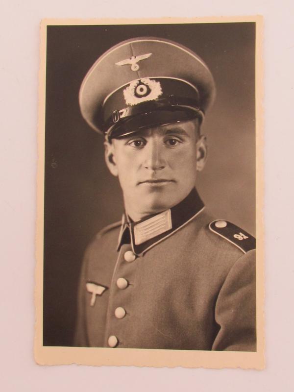 Portrait Photo of a Wehrmacht Soldier ( Gebirgsjäger )