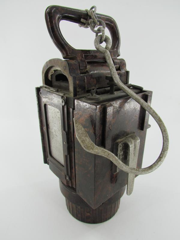 Wehrmacht bakelite Einheitslaterne