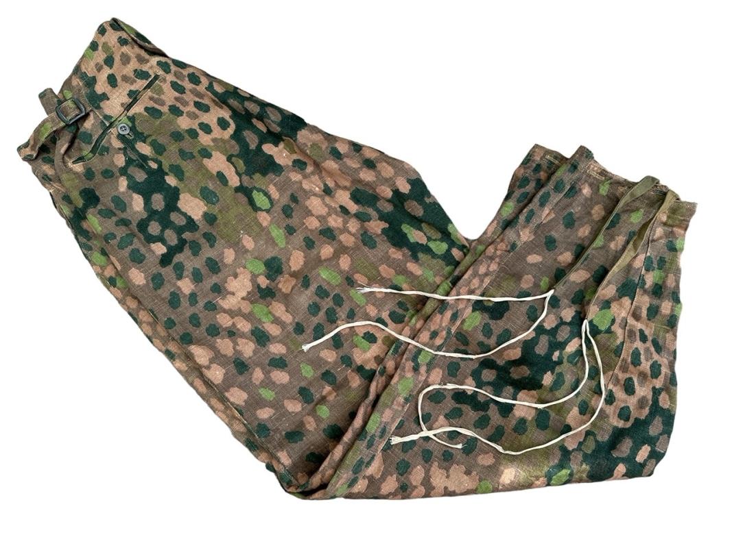Waffen SS erbsentarn (DOT44)Trousers unissued Condition