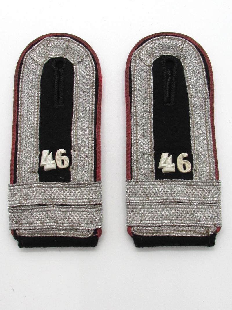 Wehrmacht Army (Heer) Panzer shoulder boards