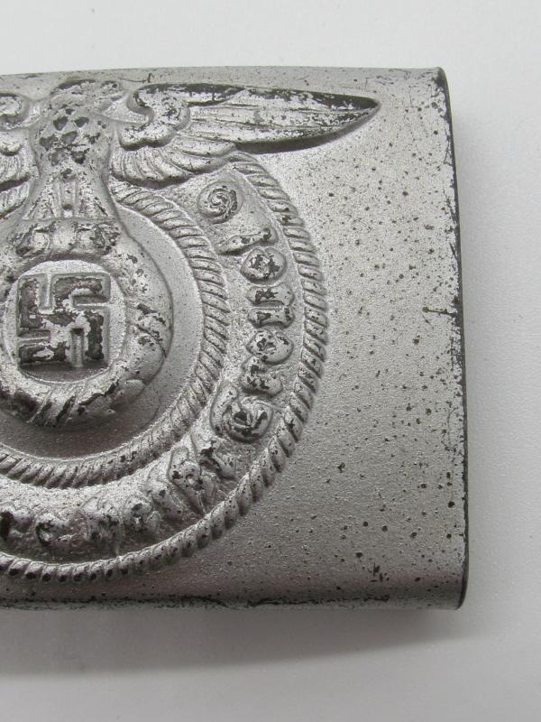 Unmarked Steel Waffen-SS buckle by Overhoff