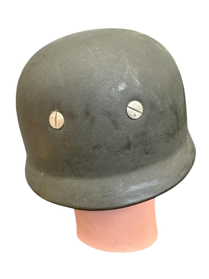 M38 single decal late war Fallschirmjäger helmet