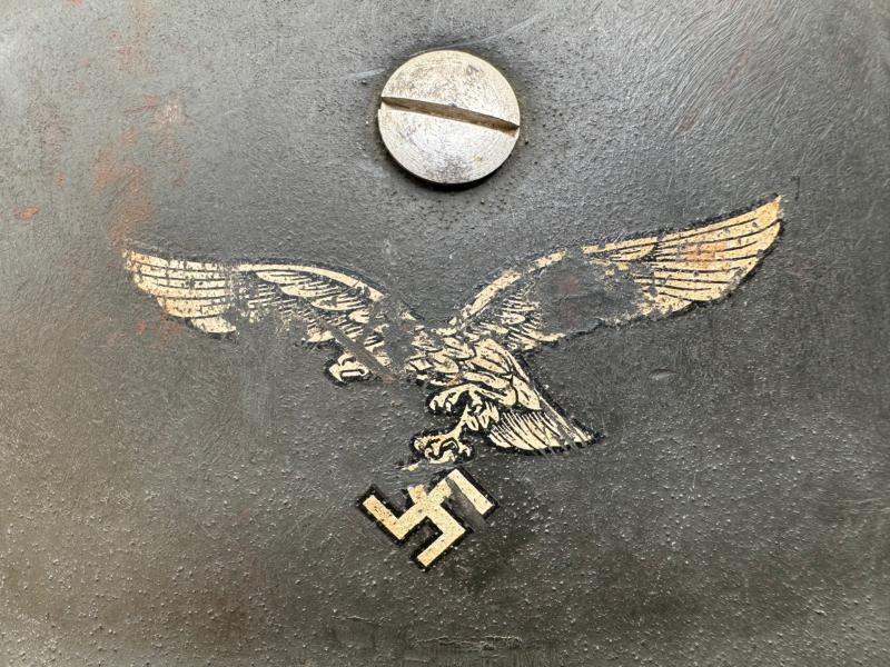 M38 single decal late war Fallschirmjäger helmet