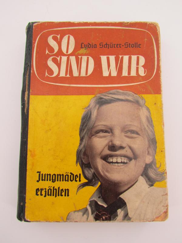 Book : So sind wir ( That's how we are:) Young girls tell their stories