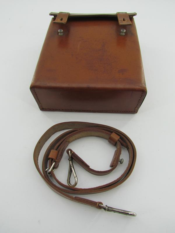 Deutsches Rotes Kreuz D. R. K. Sanitätslager Babelsberg Medical Pouch
