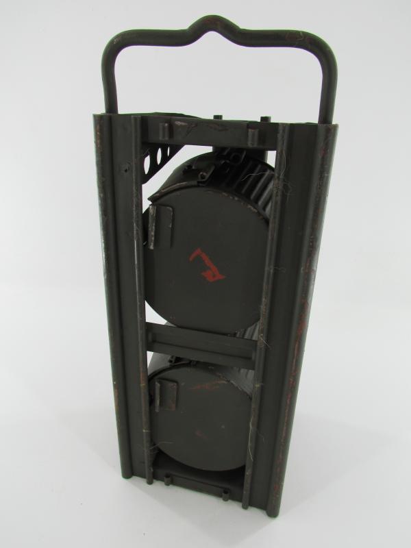 Wehrmacht MG 34/42 Drum Carrier with 2 Drums