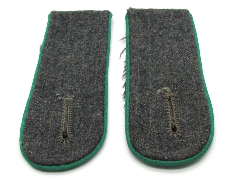 Wehrmacht Gebirgsjäger/Mountain Troops Em’s Shoulder Boards