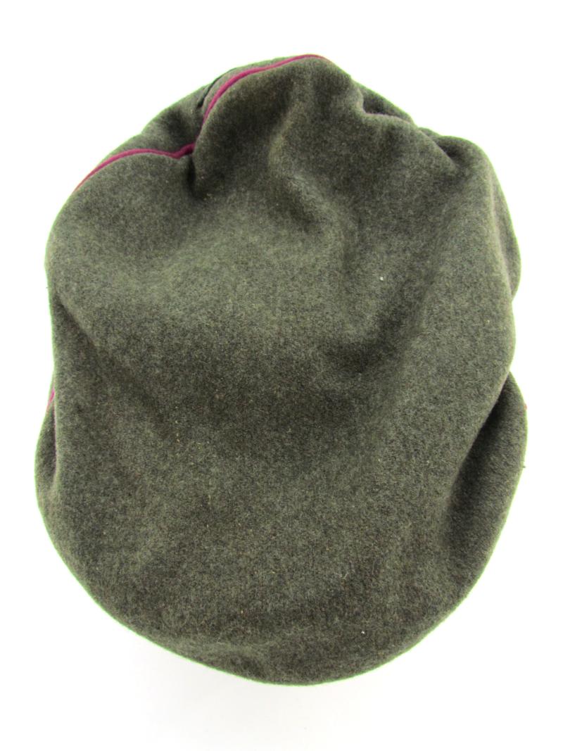 Wehrmacht (Heer) Nebelwerfer Truppen ( Smoke Troops ) Officer 'Crusher' Visor Cap