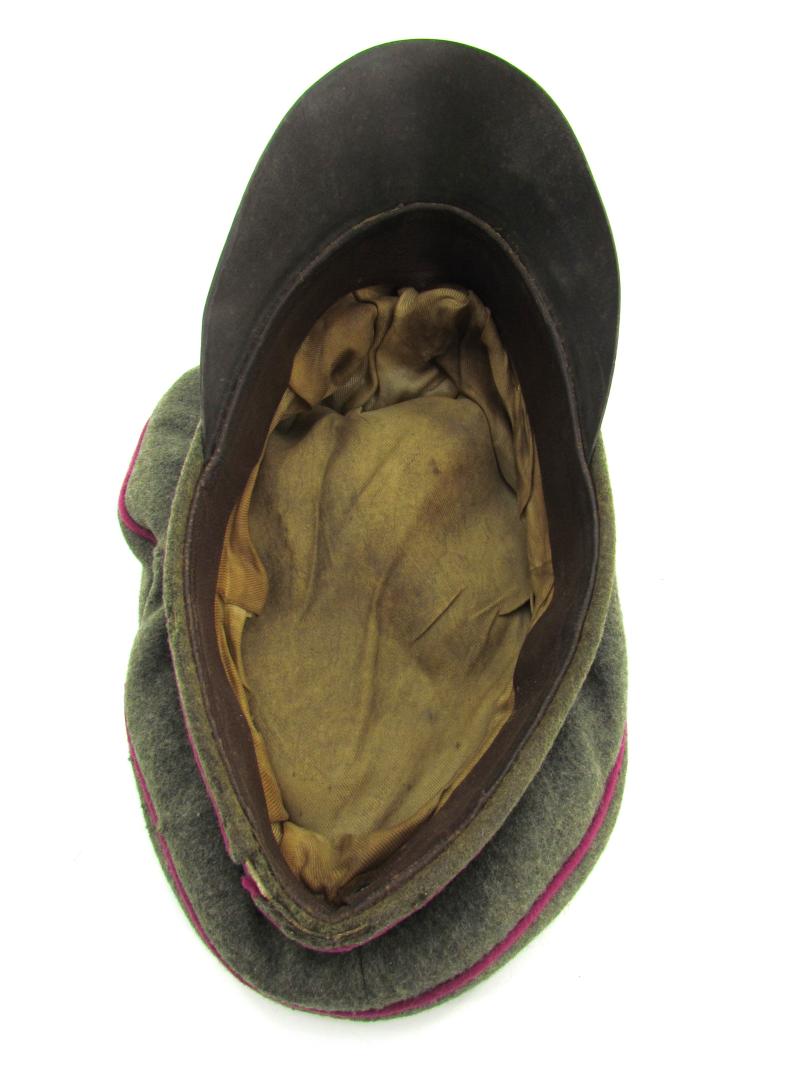 Wehrmacht (Heer) Nebelwerfer Truppen ( Smoke Troops ) Officer 'Crusher' Visor Cap