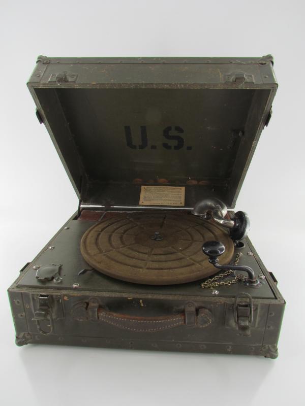 US WWII Army Field Record Player