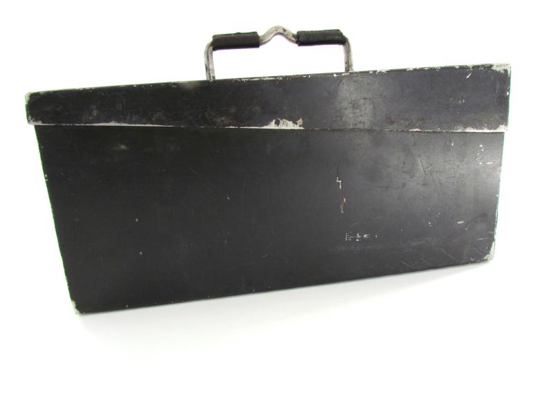 Aluminum MG34 u. MG42 ammunition case 1938