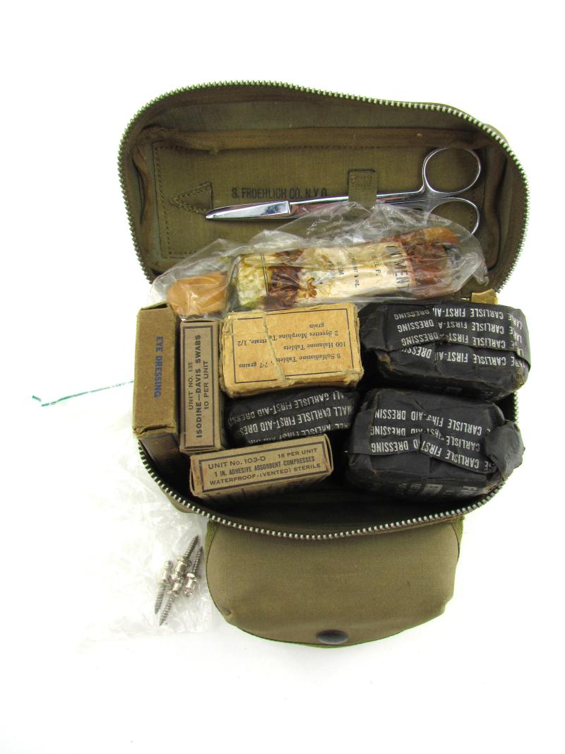 US WWII Aircraft/Glider First Aid Kit