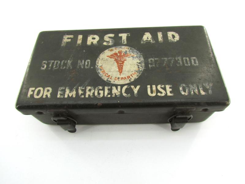 US WWII Vehicle Emergency Medical Box