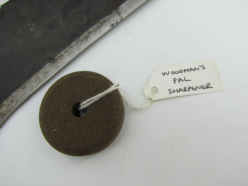 US WWII LC-14B Woodman's Pal Knife