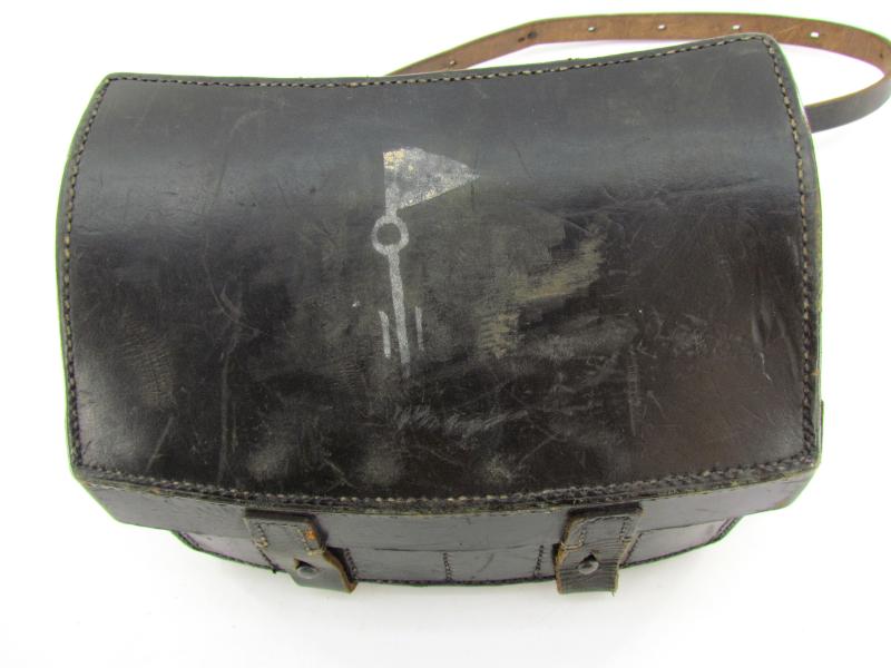 Wehrmacht Flare Ammunition Pouch 1936 with strap
