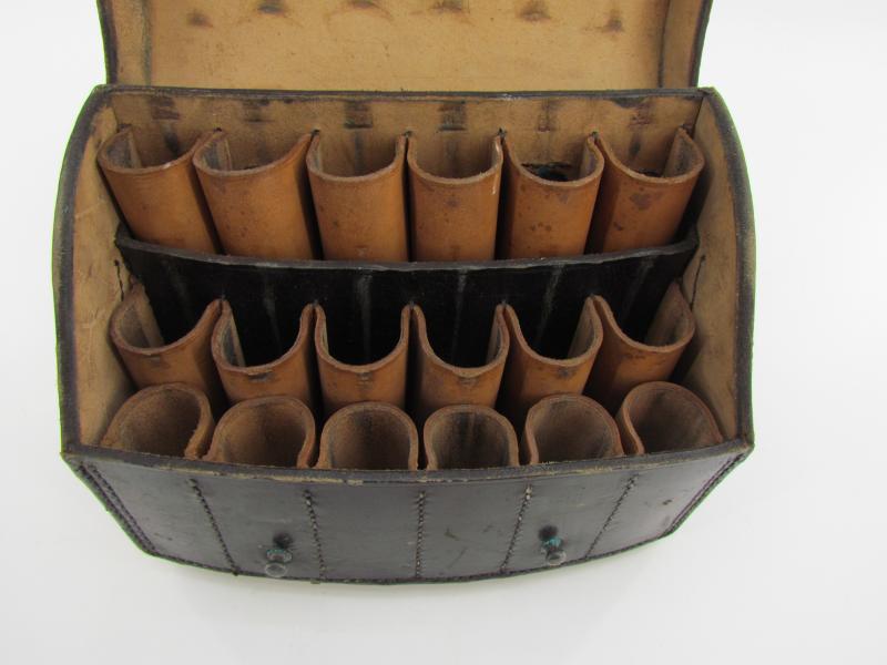 Wehrmacht Flare Ammunition Pouch 1936 with strap