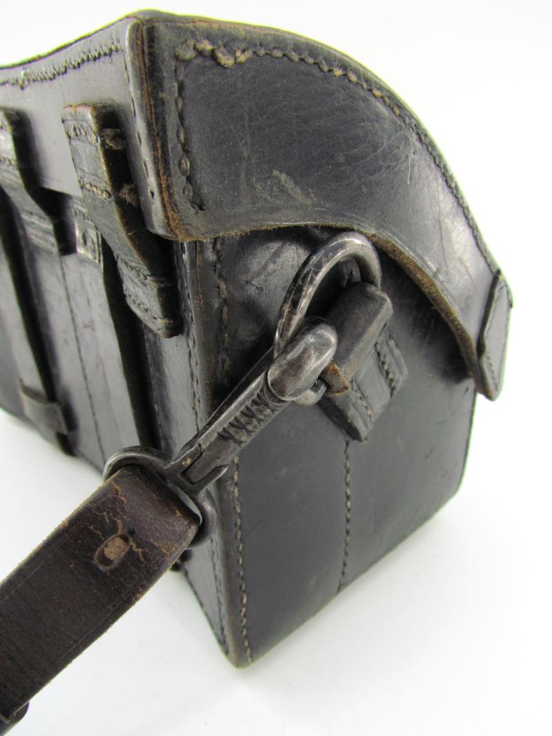 Wehrmacht Flare Ammunition Pouch 1936 with strap