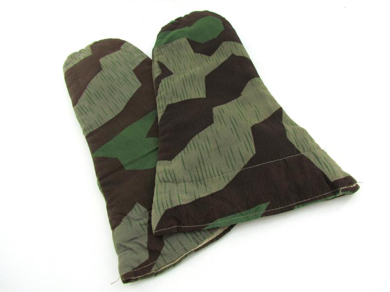 Reversible Parka Mittens in Splittertarn Camouflage