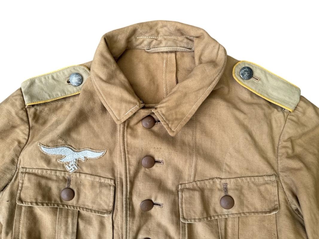 Luftwaffe 4 pocket tropical tunic with insignia, near mint condition