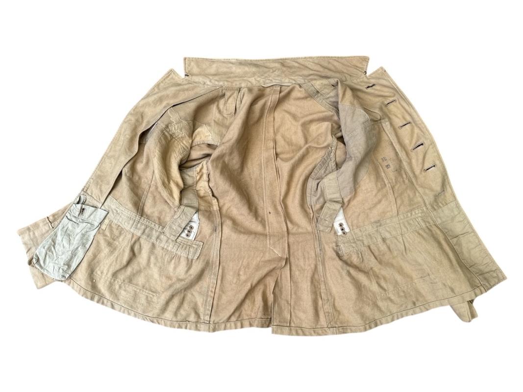 Luftwaffe 4 pocket tropical tunic with insignia, near mint condition