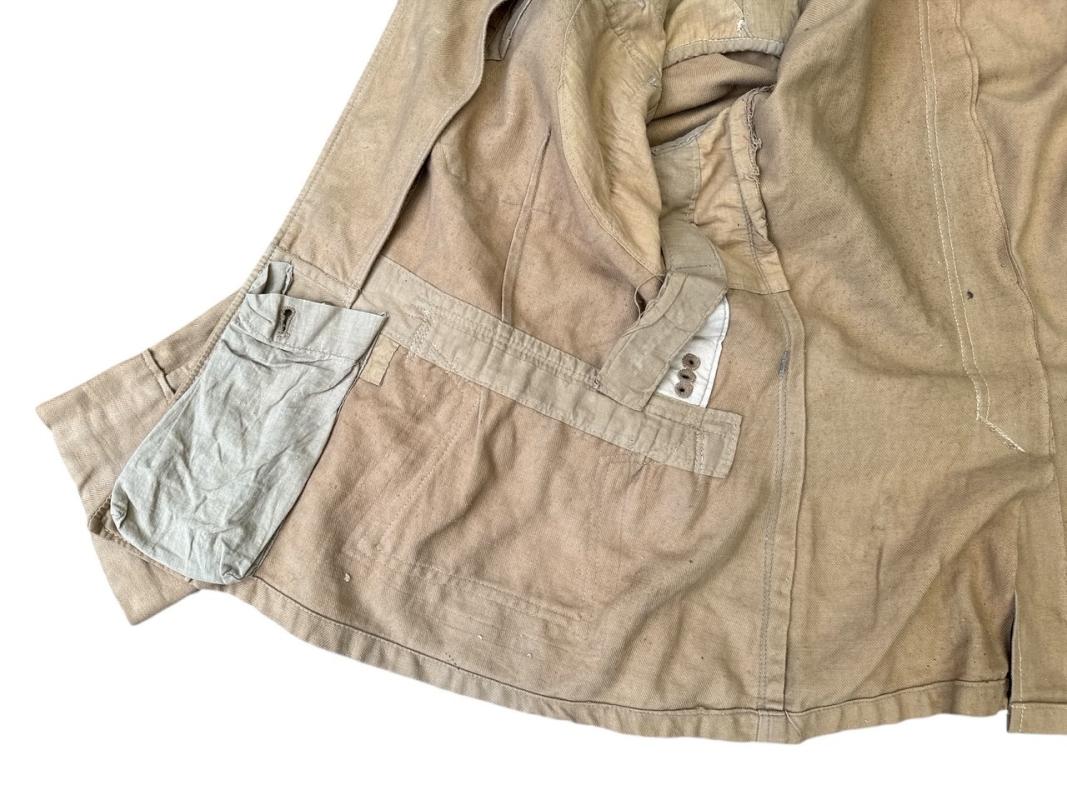 Luftwaffe 4 pocket tropical tunic with insignia, near mint condition