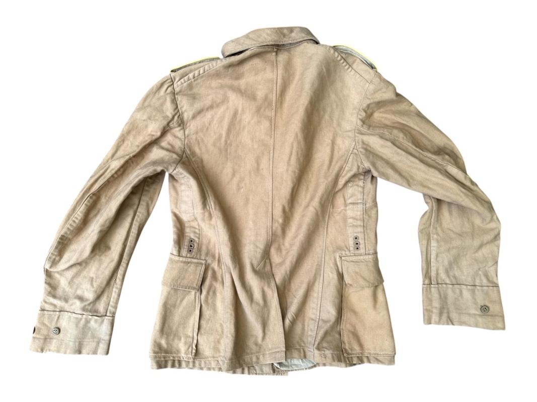 Luftwaffe 4 pocket tropical tunic with insignia, near mint condition