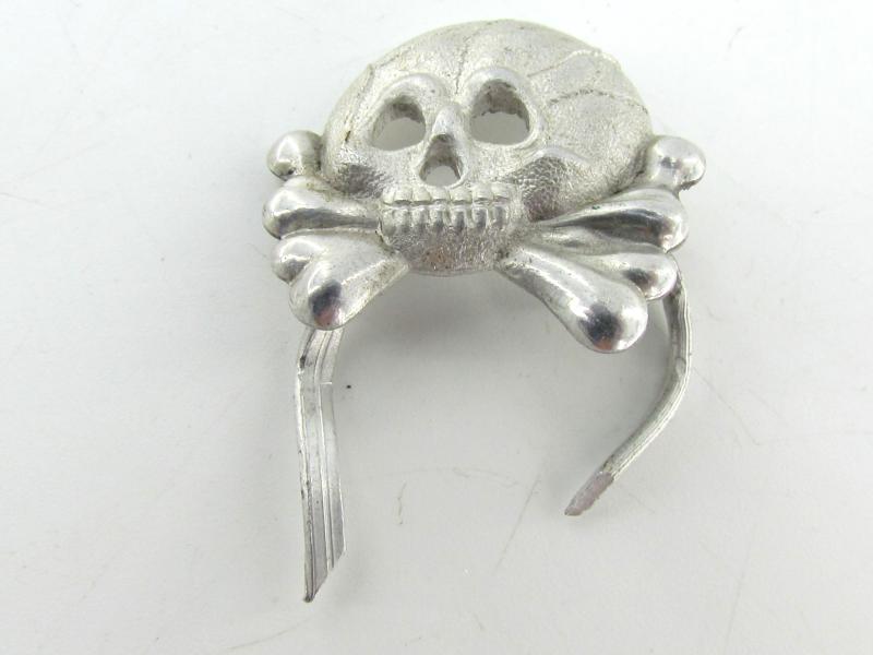 Wehrmacht (Heer) 1x Panzer Collar Tab Skull