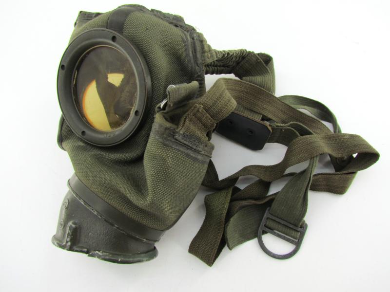 WH/SS Gasmask Cannister With Contents 1943