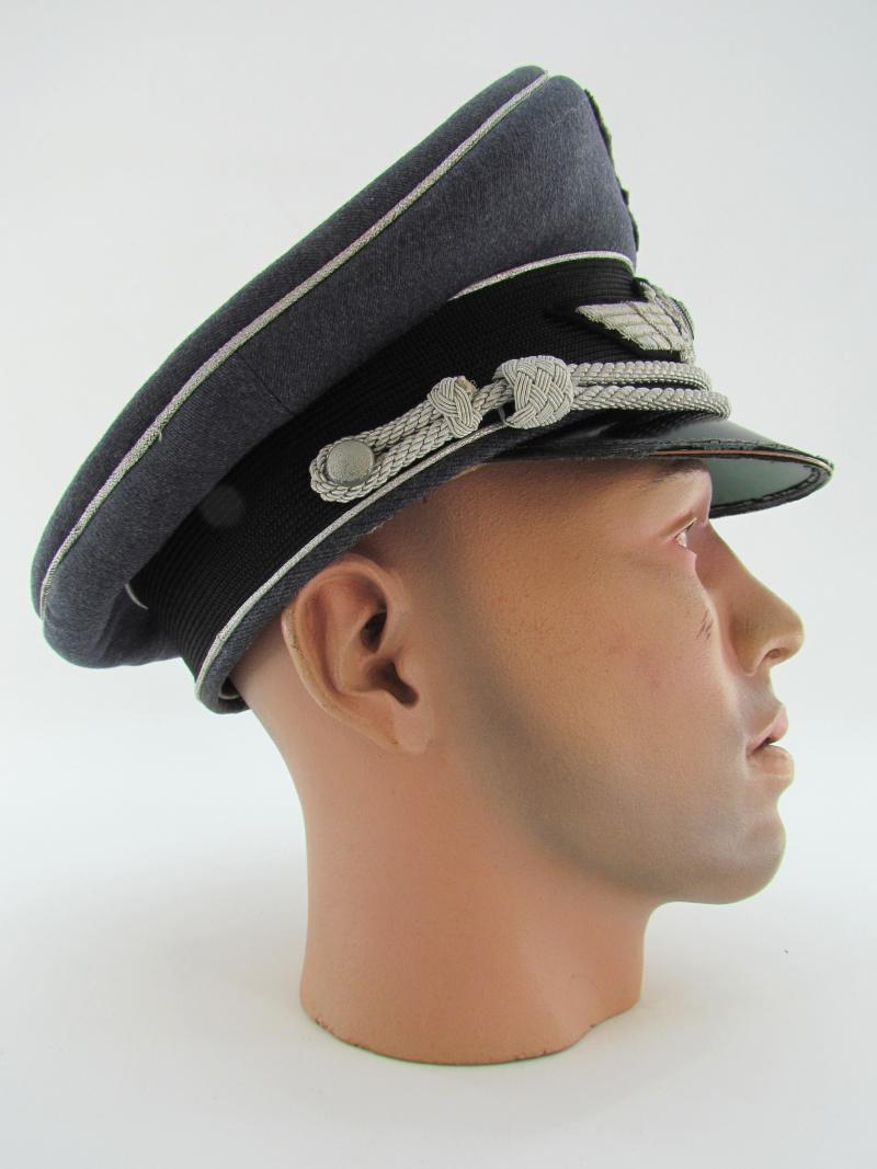 Luftwaffe officer visor cap ‘Schirmmütze’ by Erstklassig
